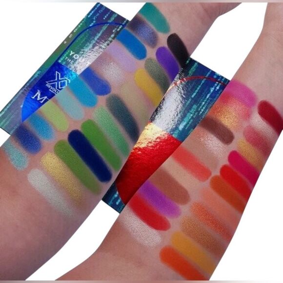 XX Revolution Matrix Eyeshadow Palette - Picture 3 of 16